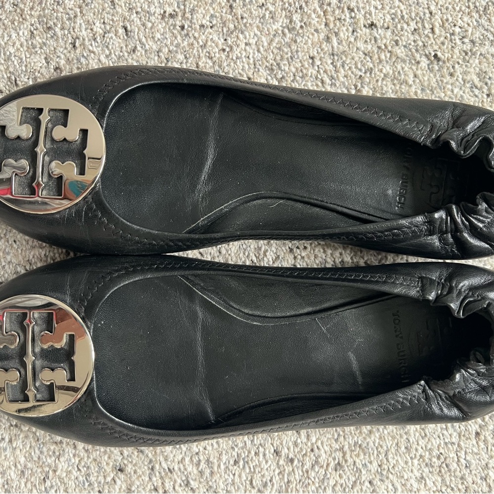Tory Burch Black Flats with Silver Logo - Picture 2 of 10
